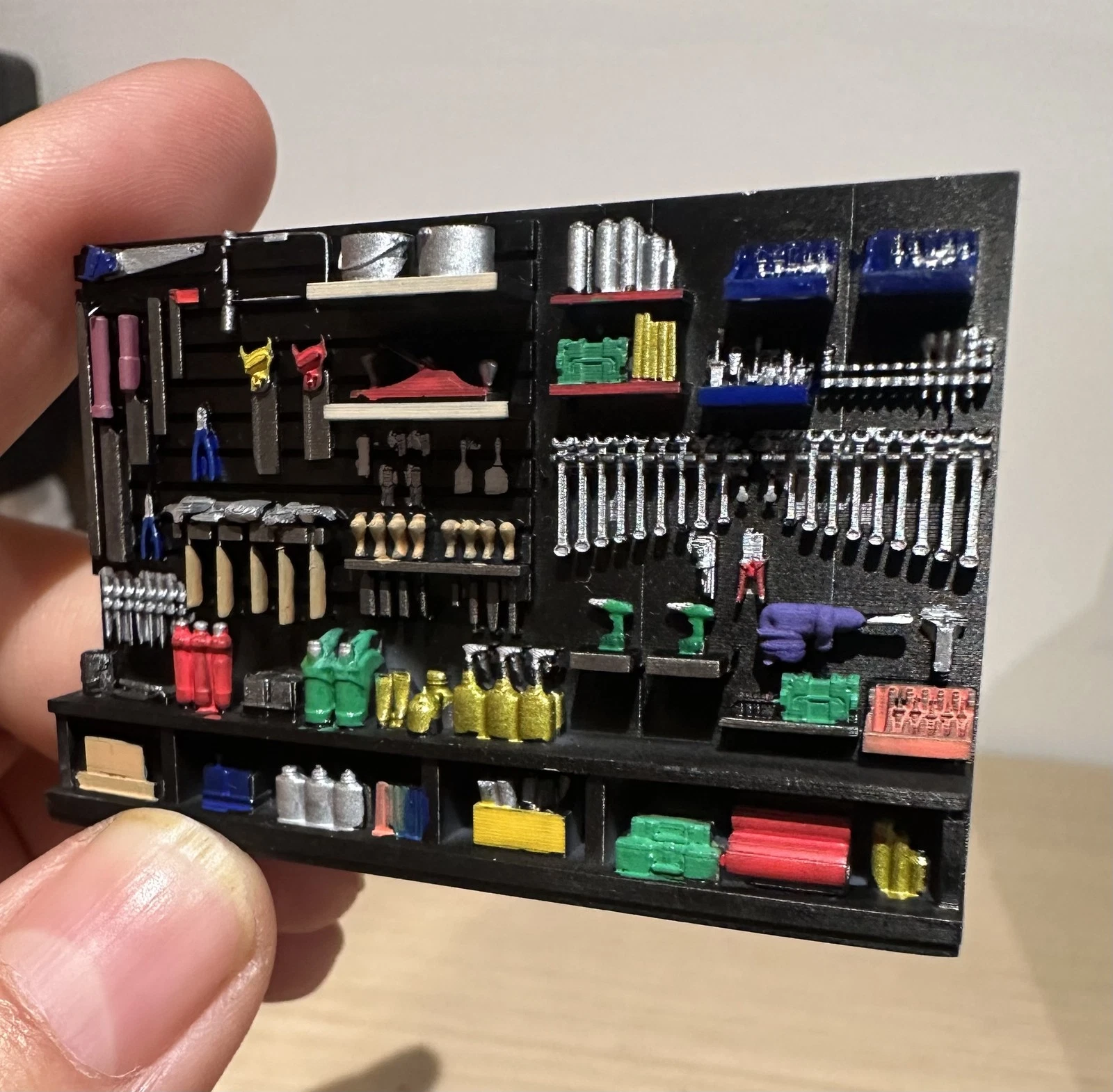 1/64 Diorama Workbench Model W - Workshop Tools Toy ulasan dan harga