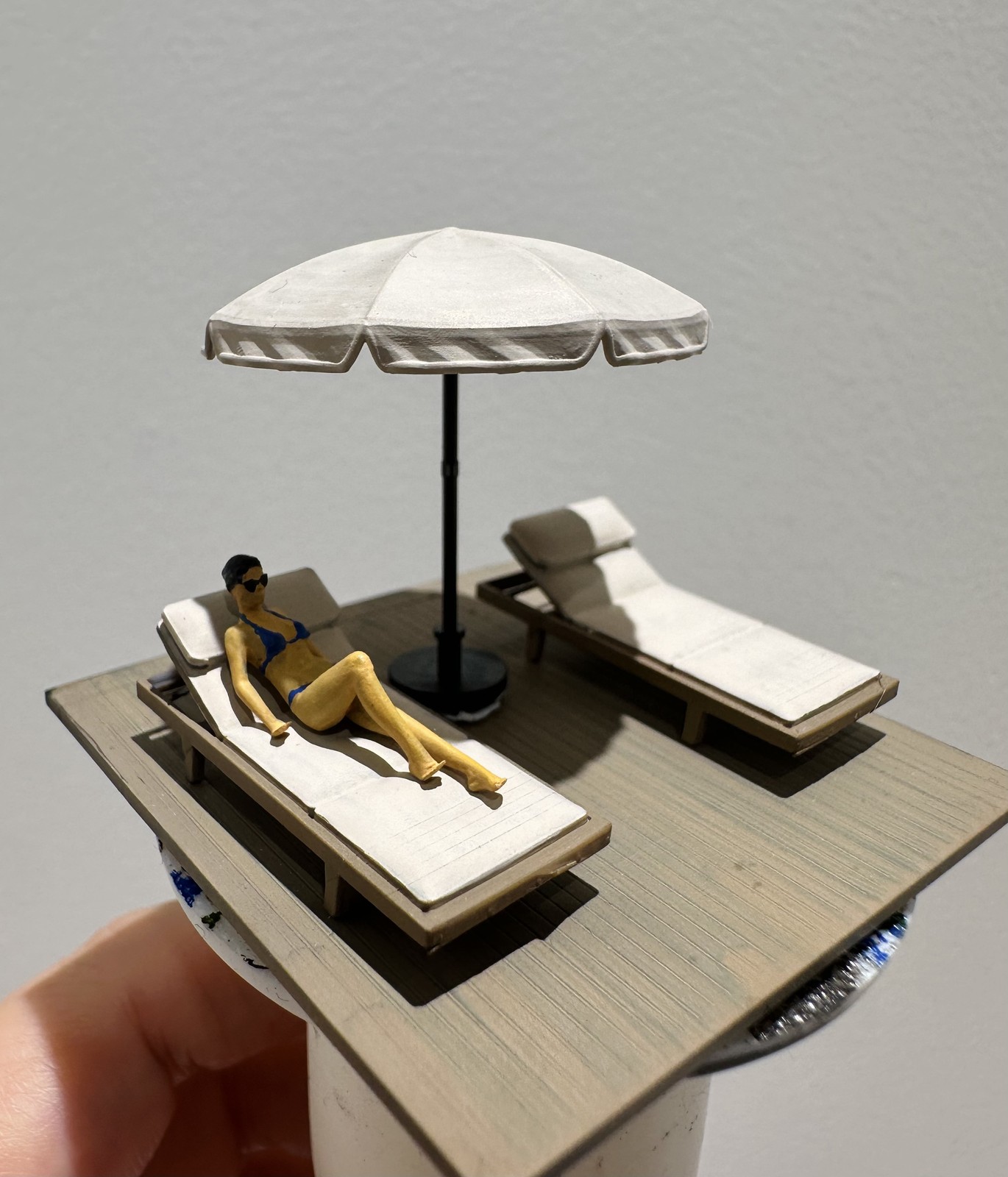 Diorama 1/64 Sun Bathing Micro - Tools Workshop Kids ulasan dan harga
